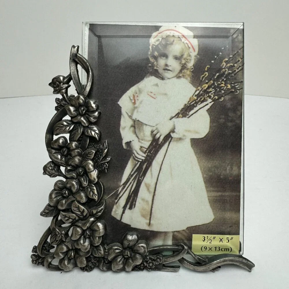 Vintage Art - Nouveau Picture Frame Metal  Glass